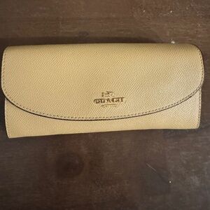 Coach Slim Envelop Wallet